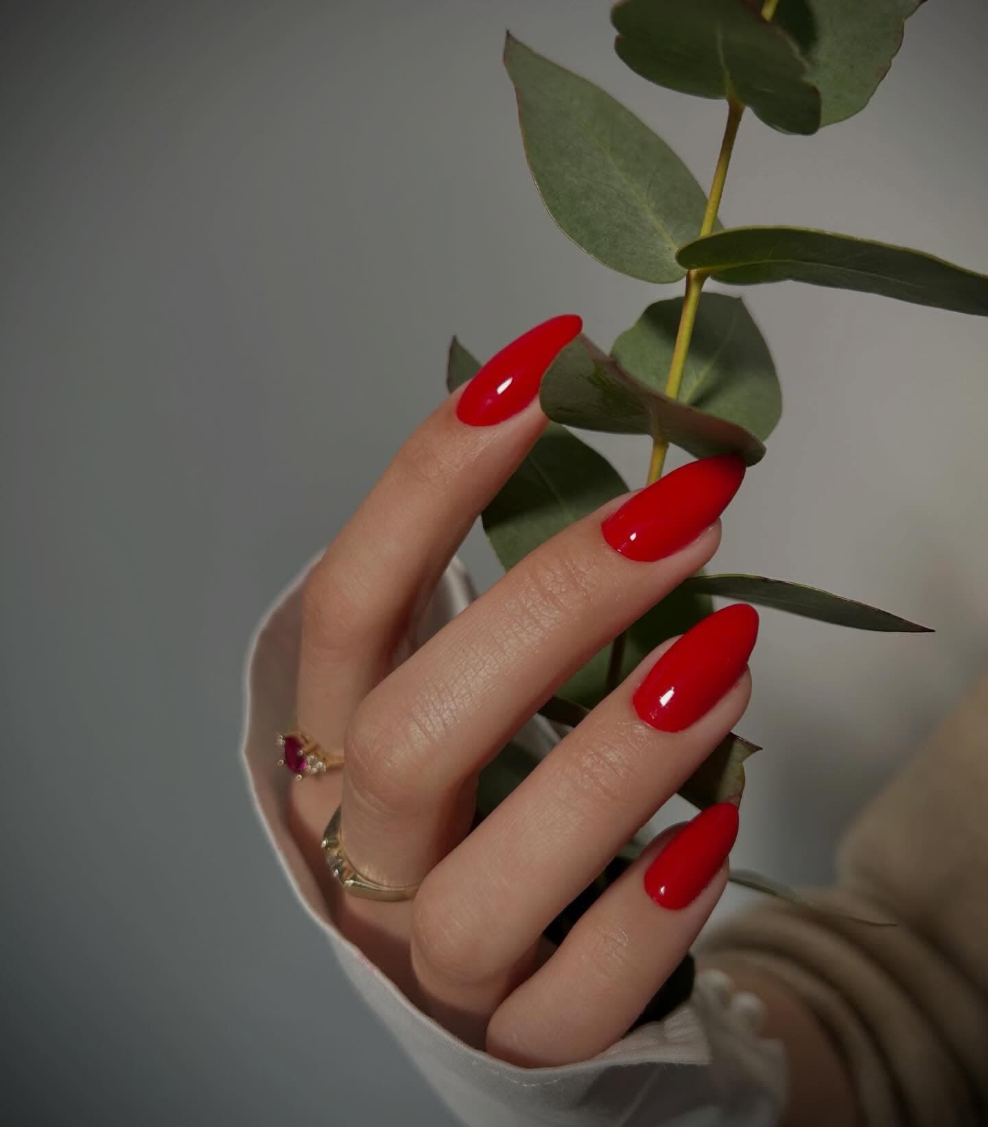 Spa pedicure with gel finish — pedicure Kraków